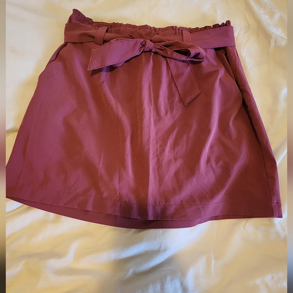 Reebok Mauve Skirt with Bow Detail